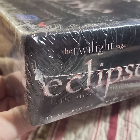 Twilight Movie Saga Eclipse Board Game NEW - Picture 4 of 4